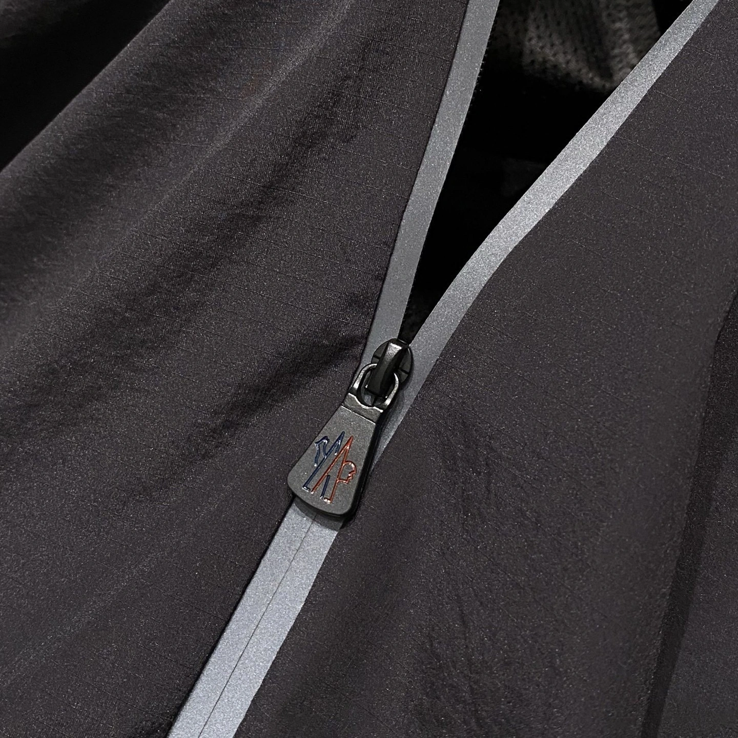 wg.luxury-- 7o9385r item:E-F361J0840H